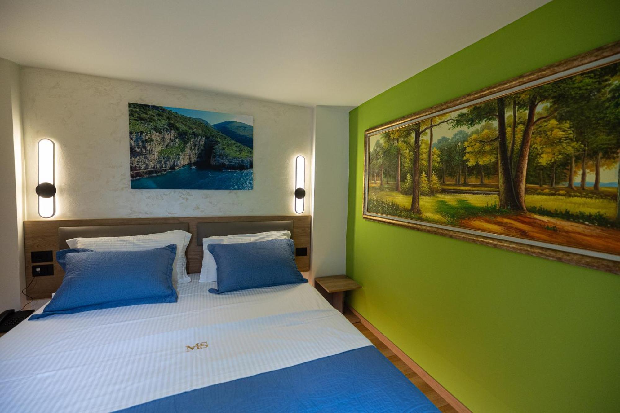 Mustafa Suites Vlorë Zimmer foto